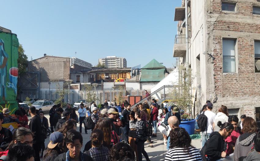 Students of Campus Creativo helped producing the game. 