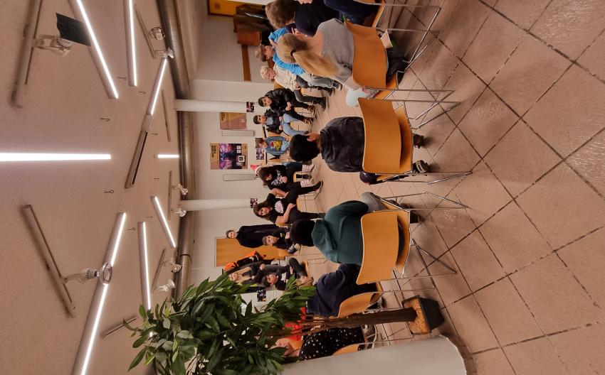 Eine riesen Runde Werwolf